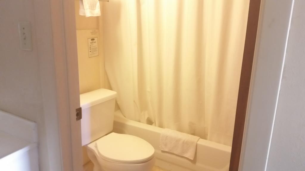 Royal Inn Alachua Ruang foto
