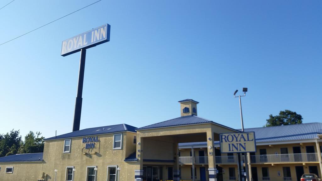 Royal Inn Alachua Bagian luar foto
